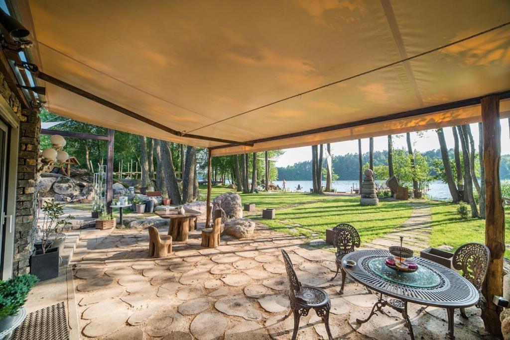 Akmenos Villas & Bungalow Brazuole Esterno foto